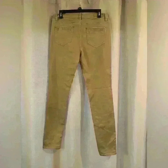 Women’s Tan CP Jeans - Picture 2 of 7